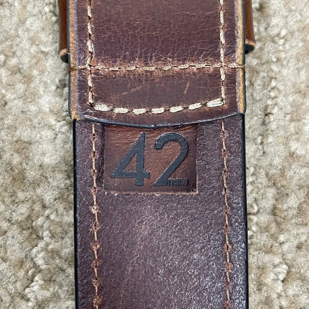 Lucky Brand Leather Belt Mens 42 Brown BKM00008‎ Contrast Stitch Rugged Casual